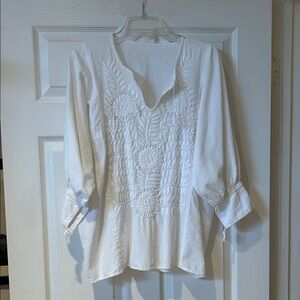 Women's White Embroidered Oaxacan  V-Neck Blouse
